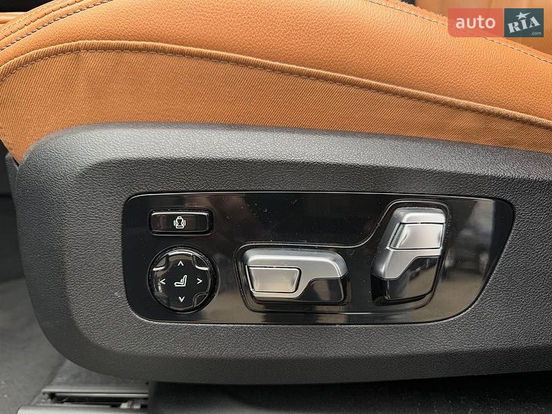Внедорожник / Кроссовер BMW X5 2019 в Киеве