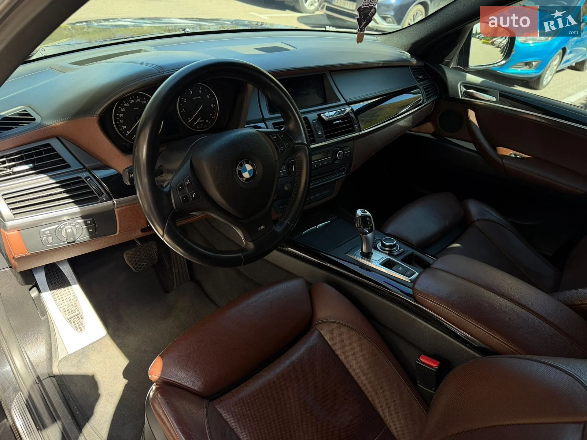 2010 BMW X5 - мініатюра 26