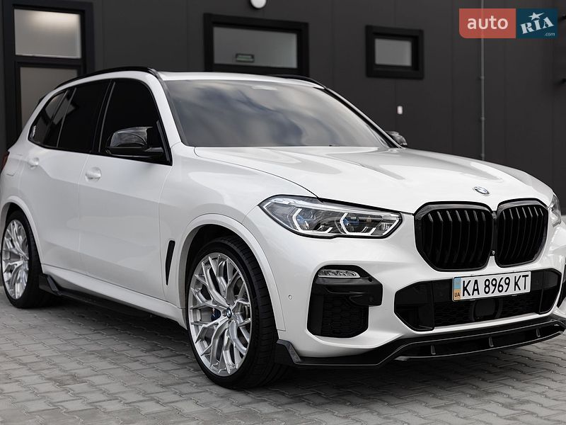 Внедорожник / Кроссовер BMW X5 2019 в Киеве