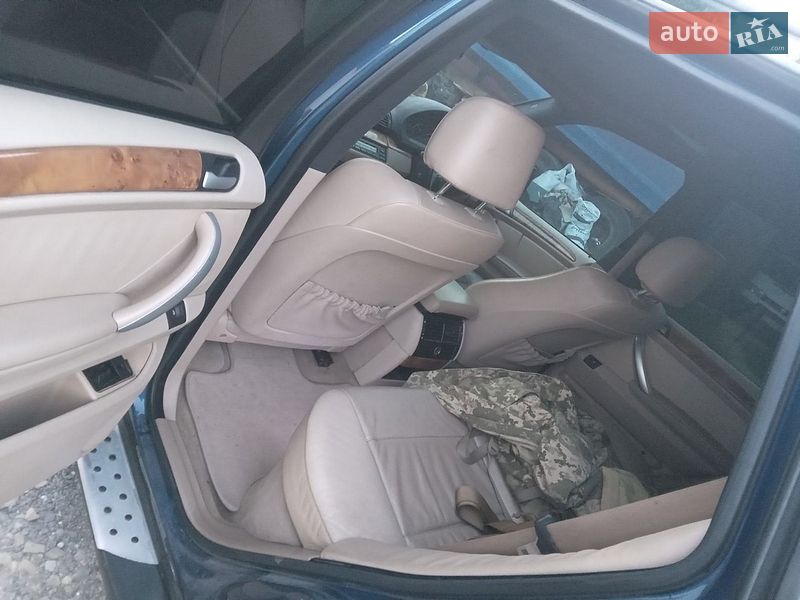 Позашляховик / Кросовер BMW X5 2002 в Новояворівську