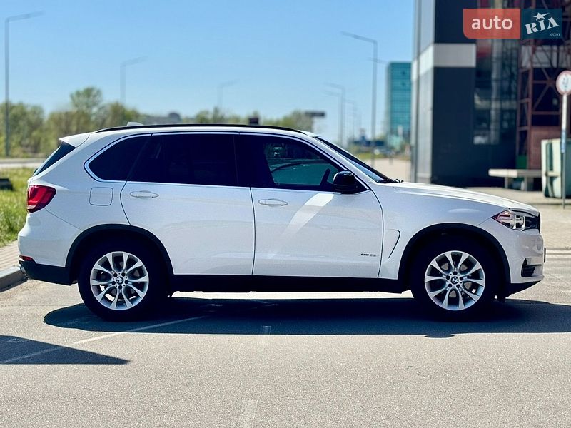 Внедорожник / Кроссовер BMW X5 2015 в Киеве