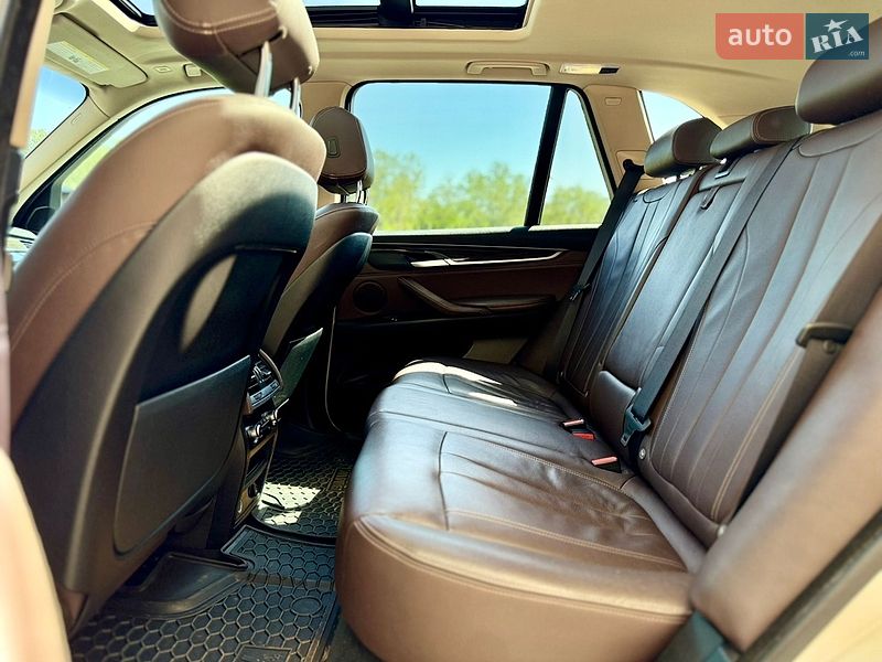 Внедорожник / Кроссовер BMW X5 2015 в Киеве