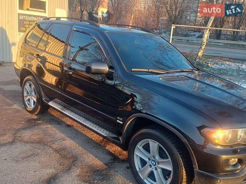 Позашляховик / Кросовер BMW X5 2004 в Дніпрі