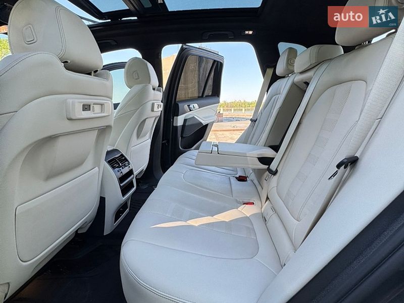 Внедорожник / Кроссовер BMW X5 2022 в Киеве