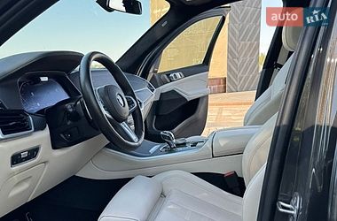 Внедорожник / Кроссовер BMW X5 2022 в Киеве