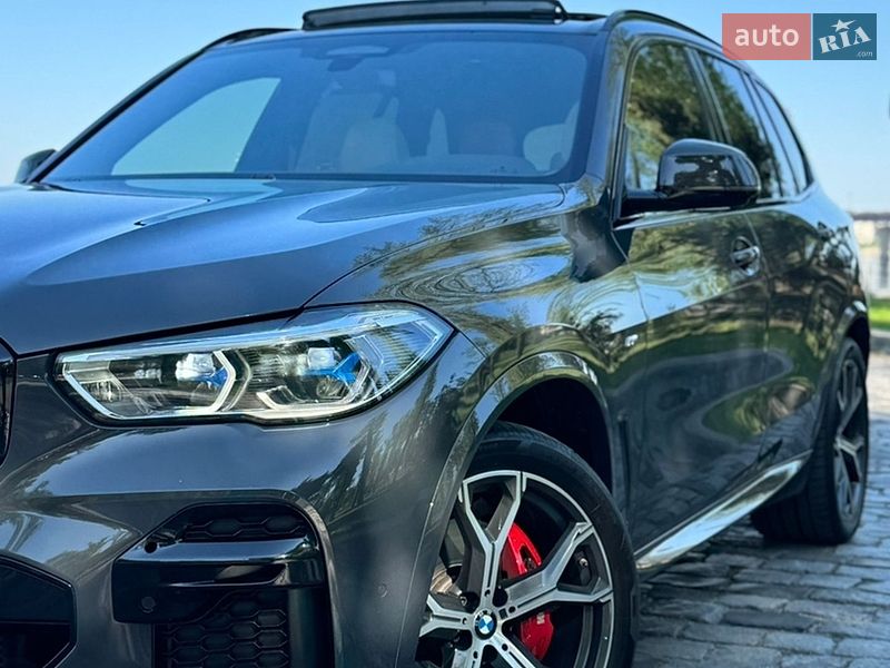 Внедорожник / Кроссовер BMW X5 2022 в Киеве