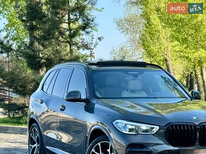 Внедорожник / Кроссовер BMW X5 2022 в Киеве