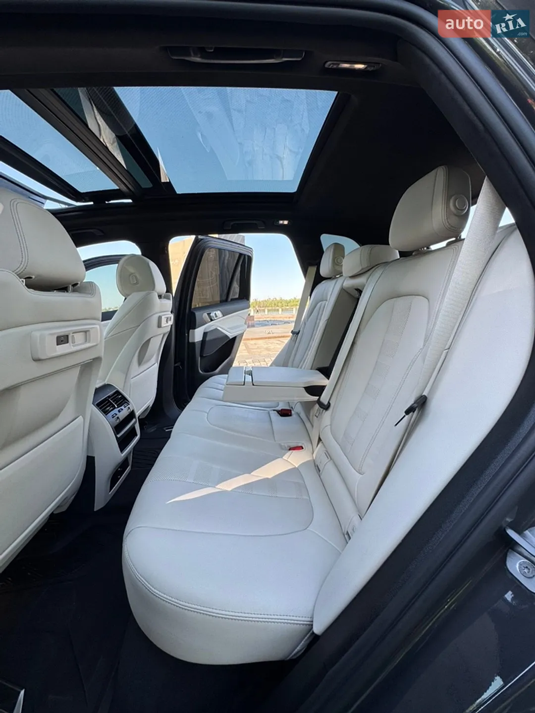 2022 BMW X5 - мініатюра 157