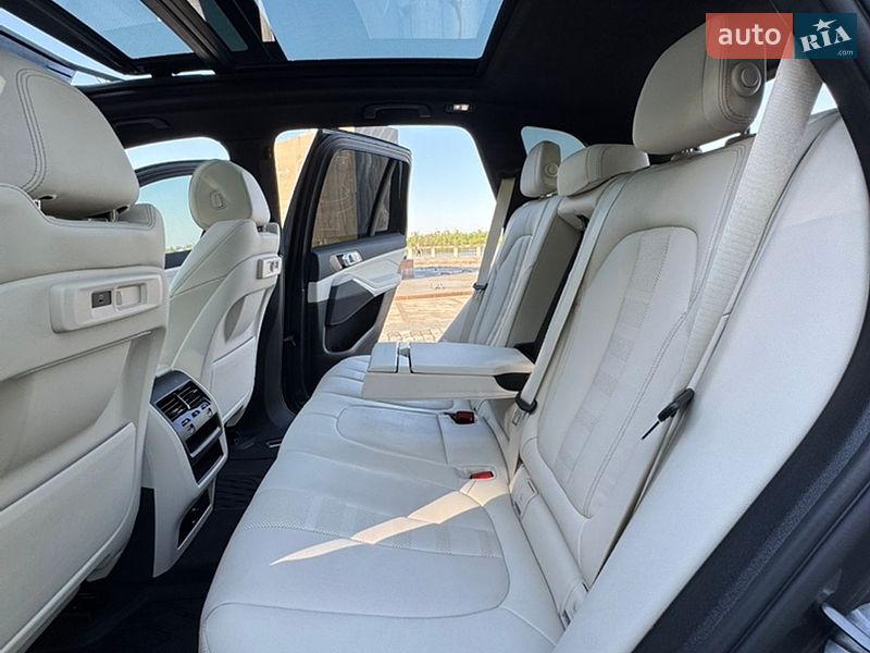 Внедорожник / Кроссовер BMW X5 2022 в Киеве