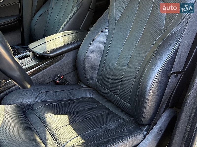 Внедорожник / Кроссовер BMW X5 2014 в Киеве