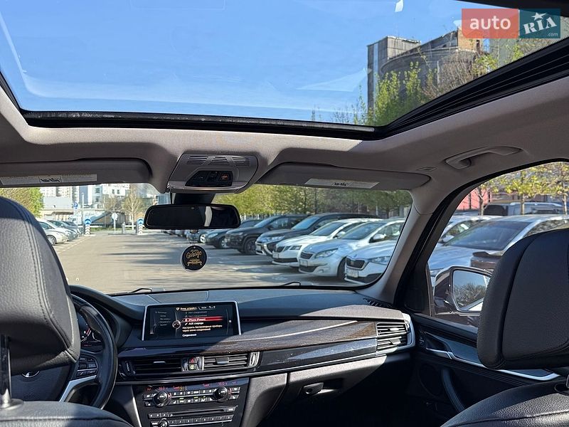 Внедорожник / Кроссовер BMW X5 2014 в Киеве