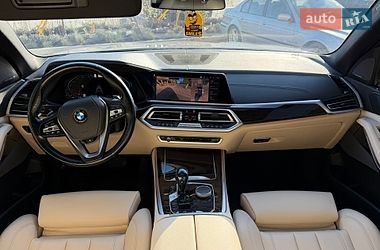 Внедорожник / Кроссовер BMW X5 2019 в Киеве