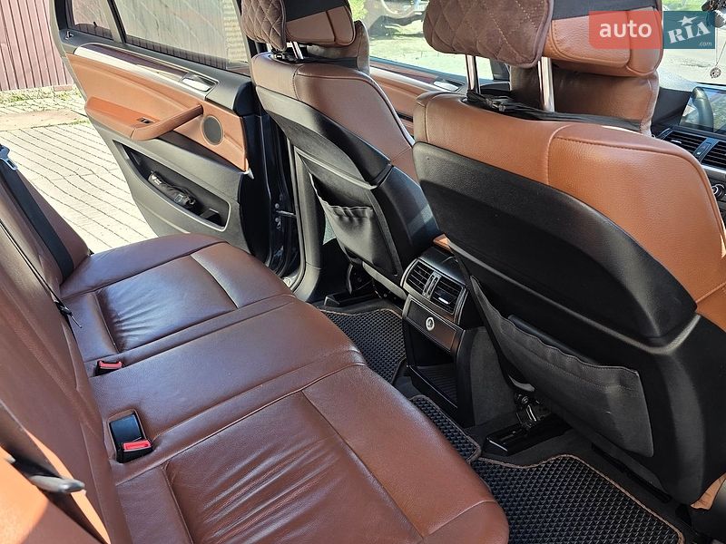 Внедорожник / Кроссовер BMW X5 2010 в Крыжополе