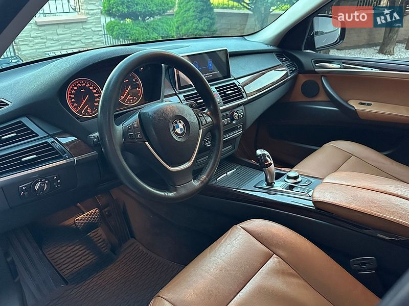 Внедорожник / Кроссовер BMW X5 2008 в Виноградове