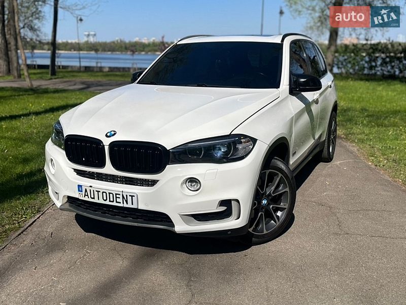 Внедорожник / Кроссовер BMW X5 2016 в Киеве