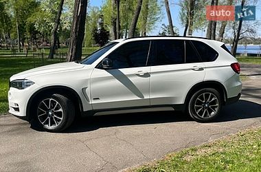Внедорожник / Кроссовер BMW X5 2016 в Киеве