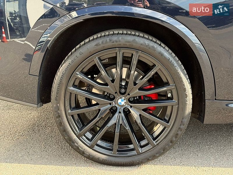 Внедорожник / Кроссовер BMW X5 2024 в Харькове