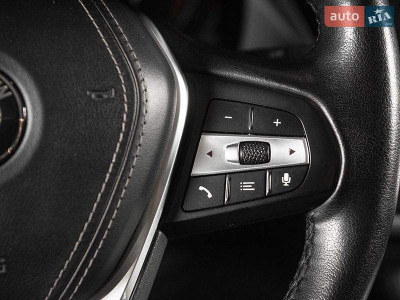 Внедорожник / Кроссовер BMW X5 2021 в Одессе
