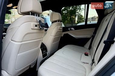 Внедорожник / Кроссовер BMW X5 2021 в Киеве