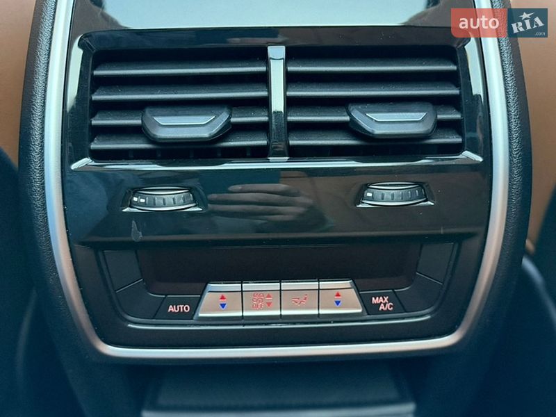 Внедорожник / Кроссовер BMW X5 2022 в Киеве
