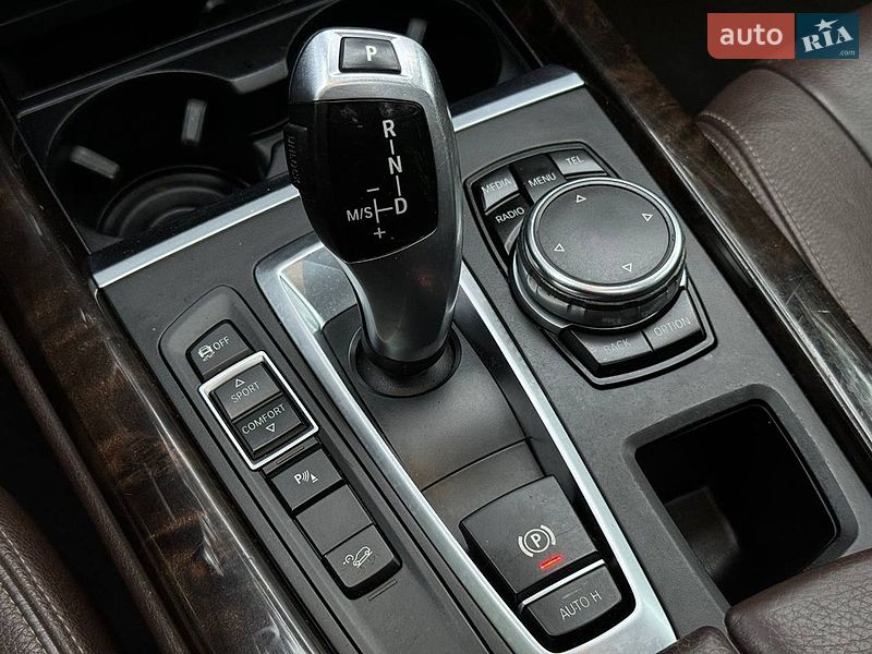 Внедорожник / Кроссовер BMW X5 2015 в Львове