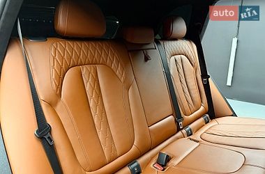 Внедорожник / Кроссовер BMW X5 2021 в Киеве