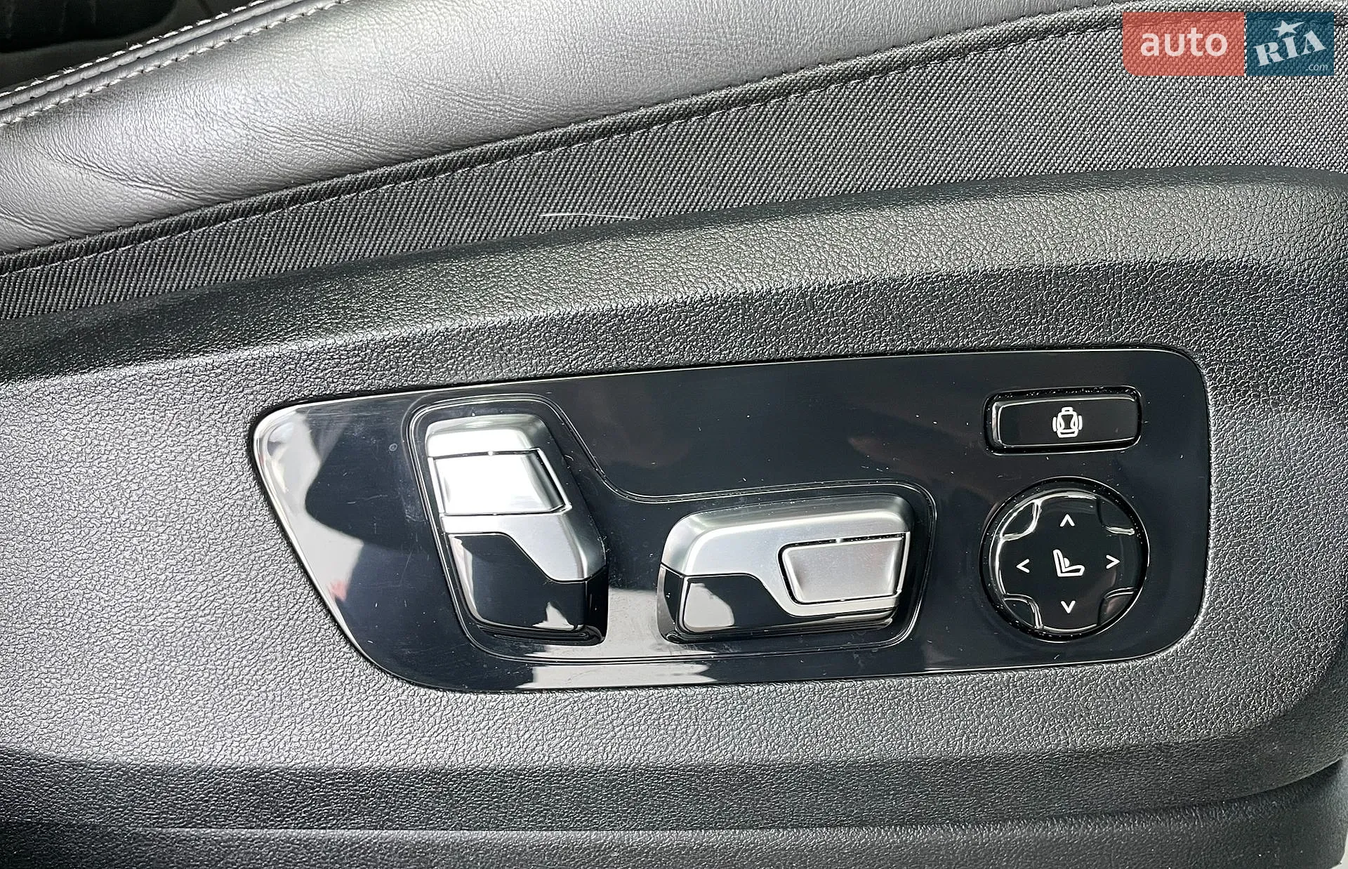 2020 BMW X5 - мініатюра 33