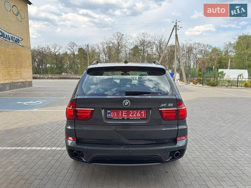 Внедорожник / Кроссовер BMW X5 2012 в Луцке