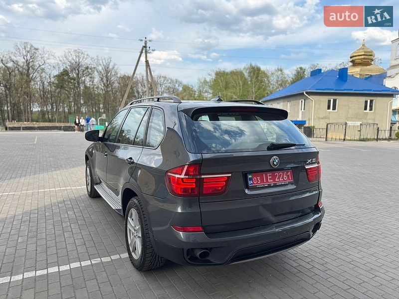 Внедорожник / Кроссовер BMW X5 2012 в Луцке