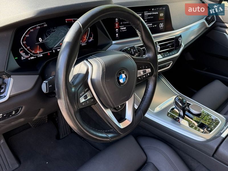 Внедорожник / Кроссовер BMW X5 2021 в Киеве