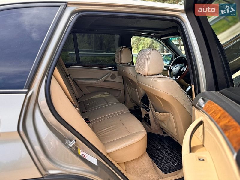Внедорожник / Кроссовер BMW X5 2007 в Хмельницком