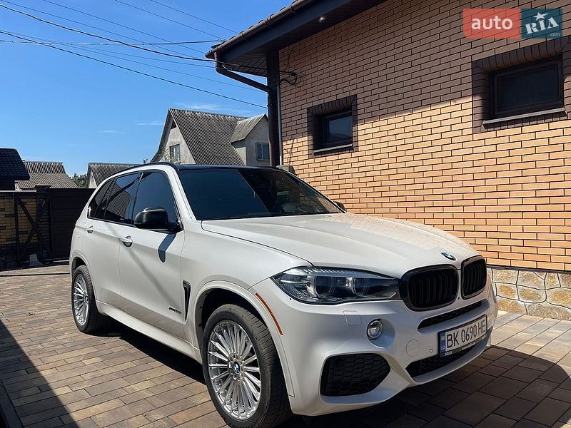 Внедорожник / Кроссовер BMW X5 2014 в Сарнах