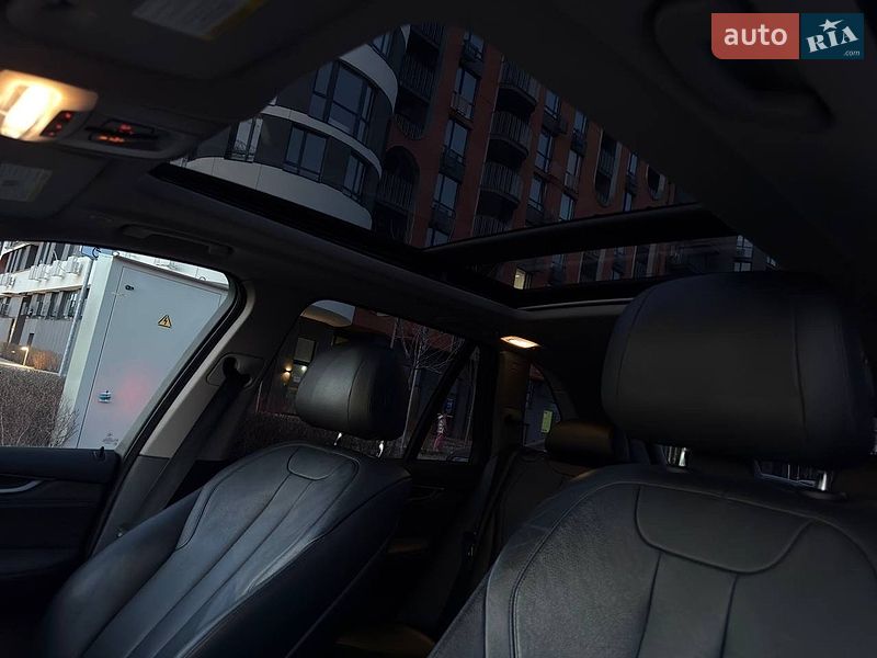 Внедорожник / Кроссовер BMW X5 2014 в Киеве