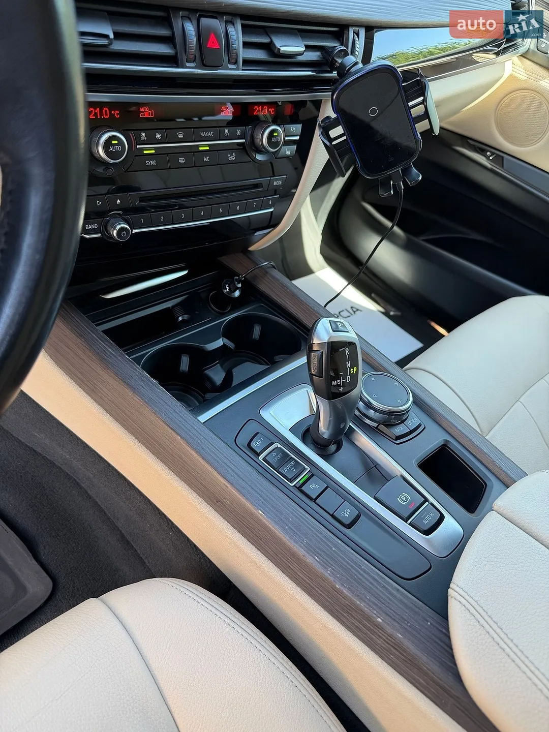 2016 BMW X5 - мініатюра 15
