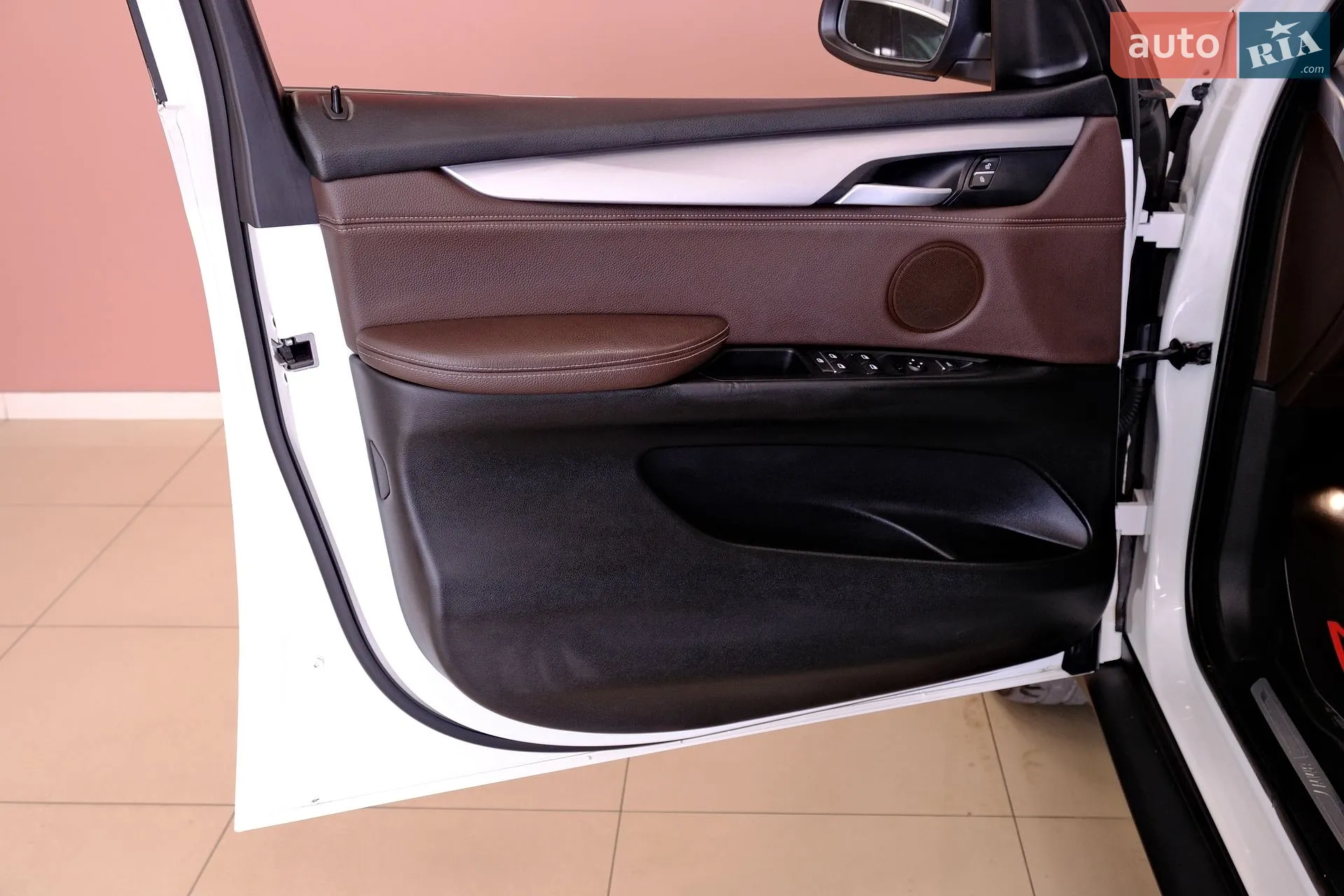 2015 BMW X5 - мініатюра 27
