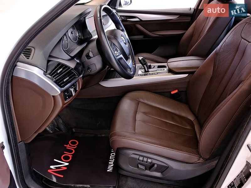 Внедорожник / Кроссовер BMW X5 2015 в Одессе