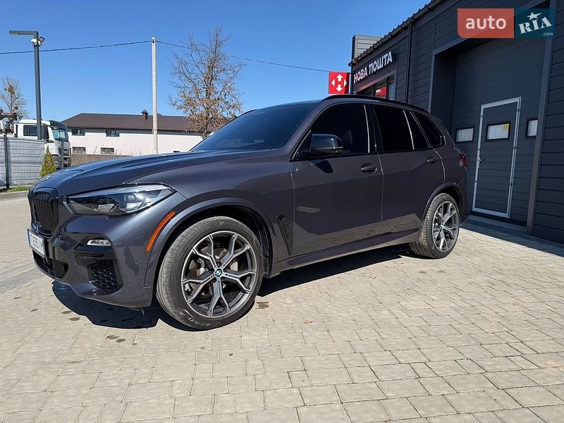 Внедорожник / Кроссовер BMW X5 2019 в Надворной