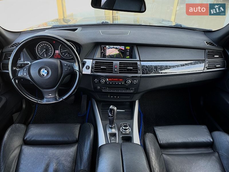 Внедорожник / Кроссовер BMW X5 2010 в Николаеве