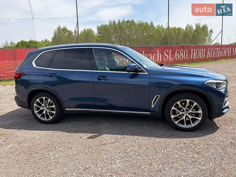 Внедорожник / Кроссовер BMW X5 2020 в Киеве