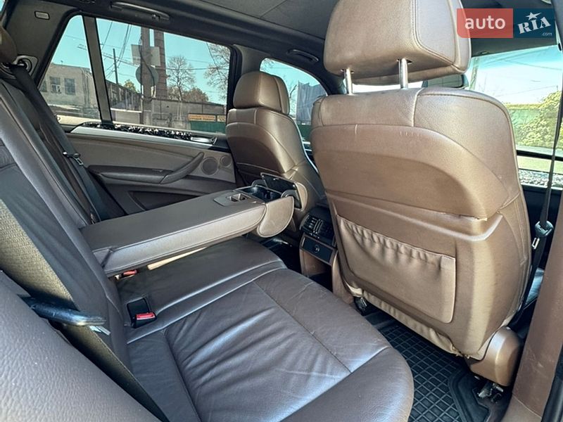 Внедорожник / Кроссовер BMW X5 2008 в Черноморске