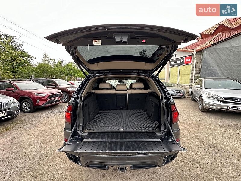 Внедорожник / Кроссовер BMW X5 2011 в Виннице
