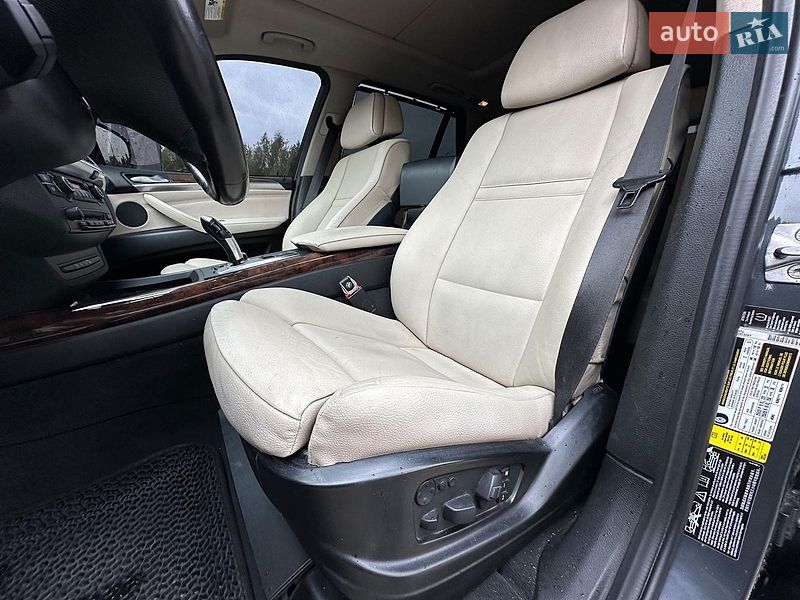 Внедорожник / Кроссовер BMW X5 2011 в Виннице