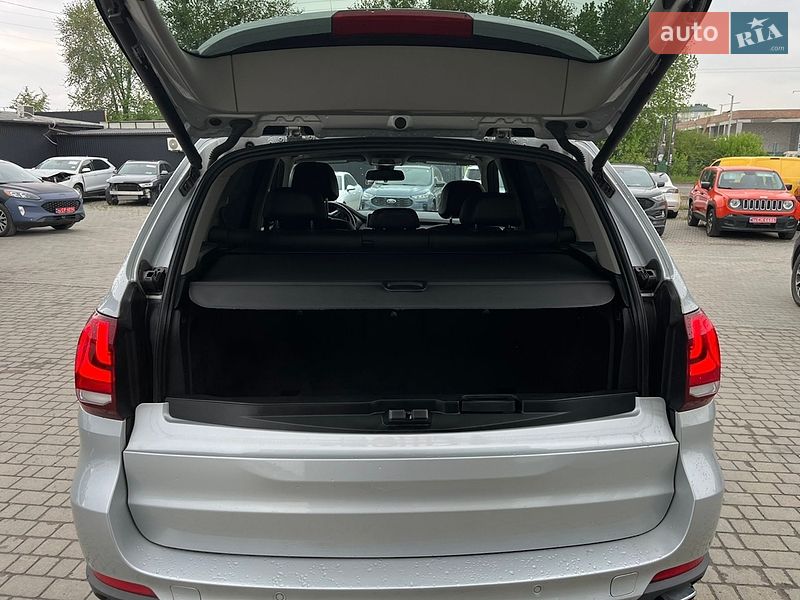 Внедорожник / Кроссовер BMW X5 2016 в Львове