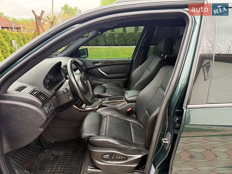 Внедорожник / Кроссовер BMW X5 2004 в Коломые