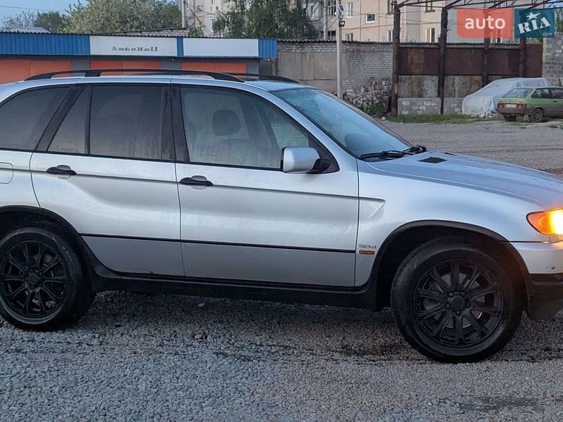 Внедорожник / Кроссовер BMW X5 2002 в Балаклее