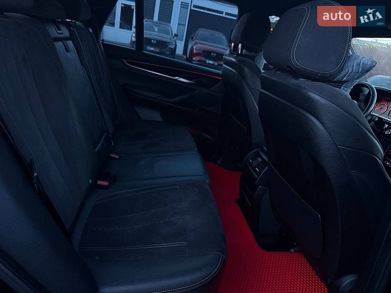 Внедорожник / Кроссовер BMW X5 2017 в Харькове