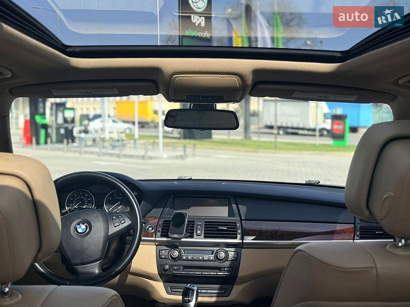 Внедорожник / Кроссовер BMW X5 2012 в Одессе