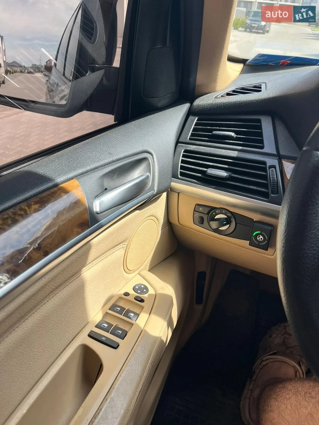 2010 BMW X5 - мініатюра 17