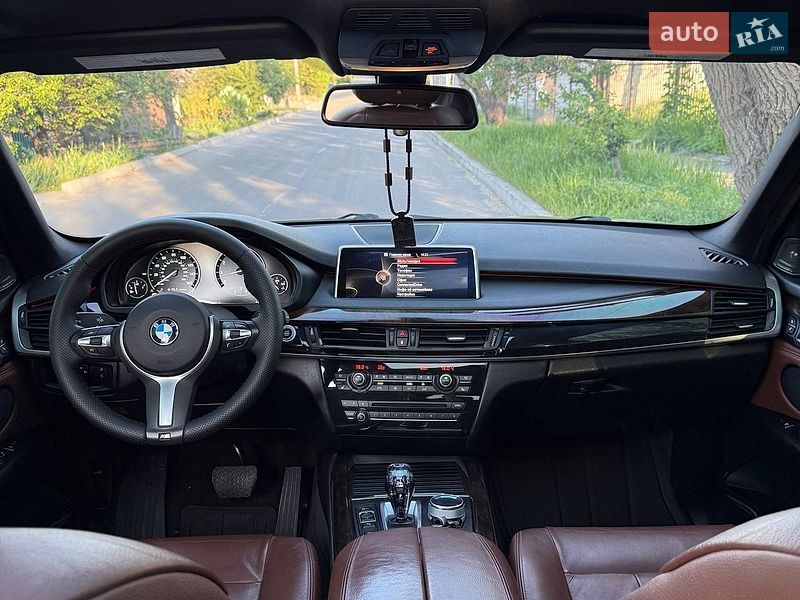 Внедорожник / Кроссовер BMW X5 2014 в Запорожье