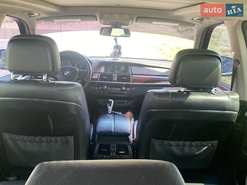 Внедорожник / Кроссовер BMW X5 2013 в Львове